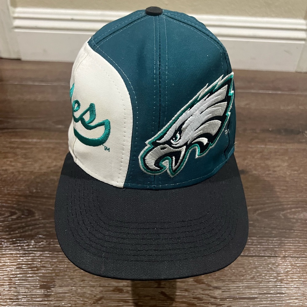 Vintage Philadelphia eagles split panel logo embroidered SnapBack hat one size